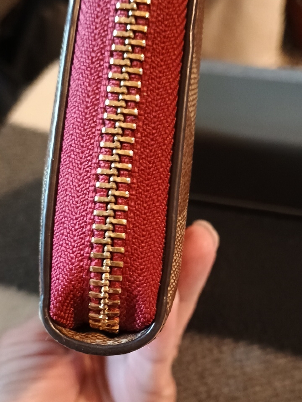 Coach Brown/Khaki Signature Zip Wallet with Wine Trim - Picture 4 of 10